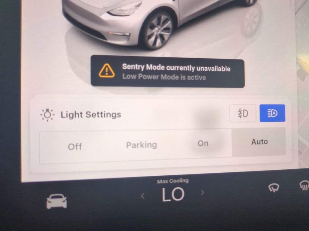 2023 Tesla Model Y Long Range - Photo 30