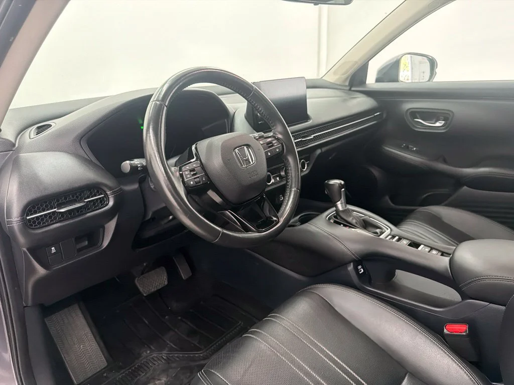 Used 2023 Gray Honda EX-L image 16