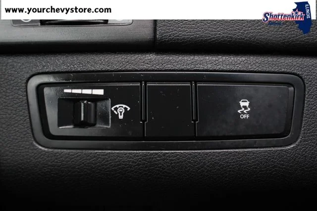 Used 2011 Black Hyundai SE image 20