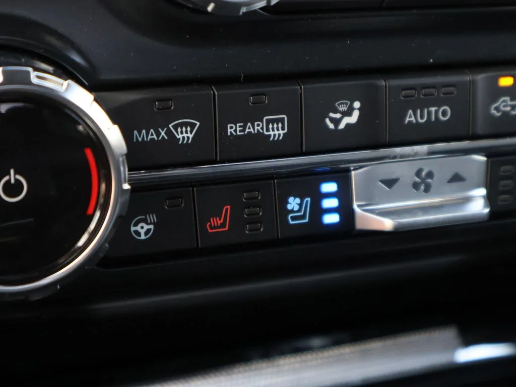 New 2026 Agate Black Metallic Ford Lariat® image 37
