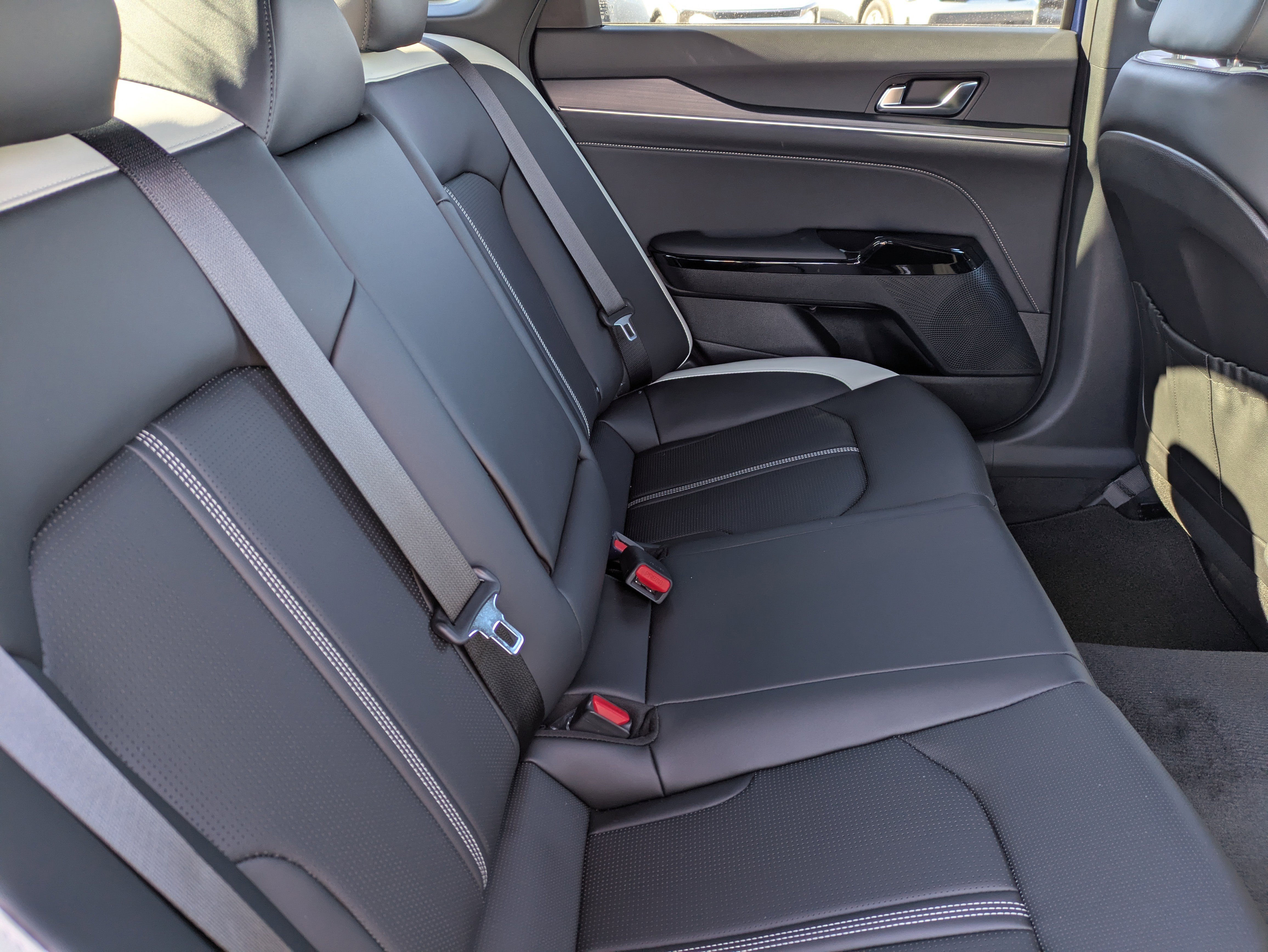 New 2026 Yacht Blue Kia GT-Line AWD image 13