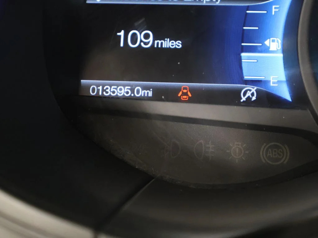 Used 2024 Blue Ford SEL image 35