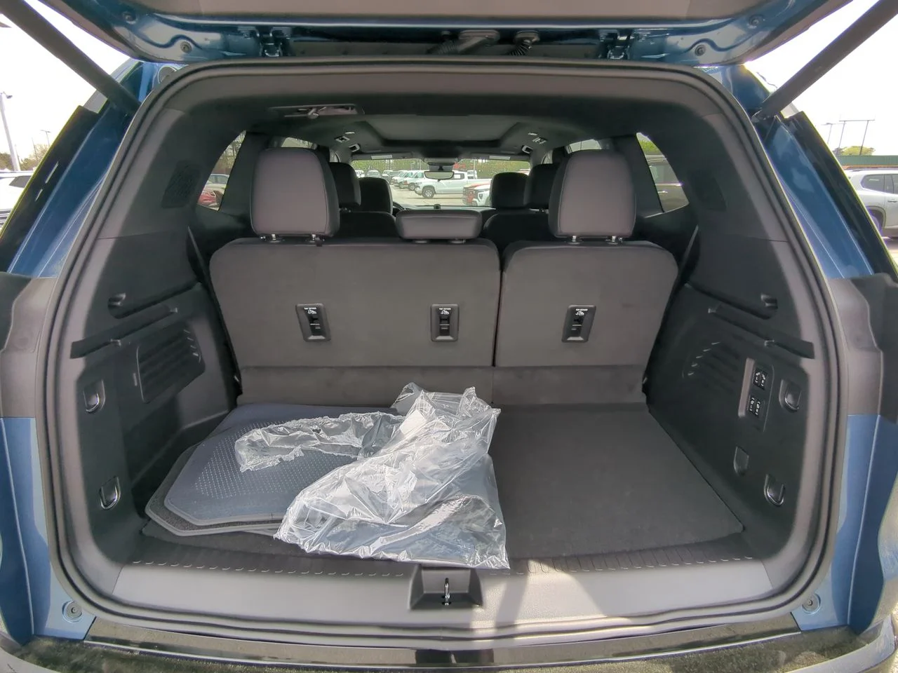 2026 GMC Acadia Denali - Photo 72
