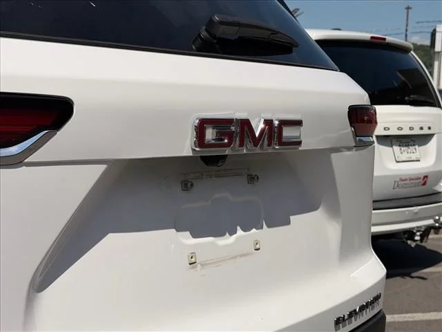 Used 2026 White GMC Elevation image 19