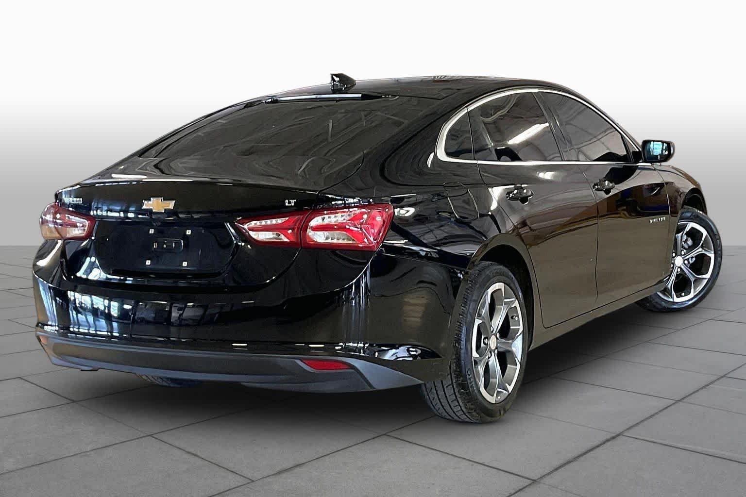 Used 2020 Mosaic Black Metallic Chevrolet LT image 12