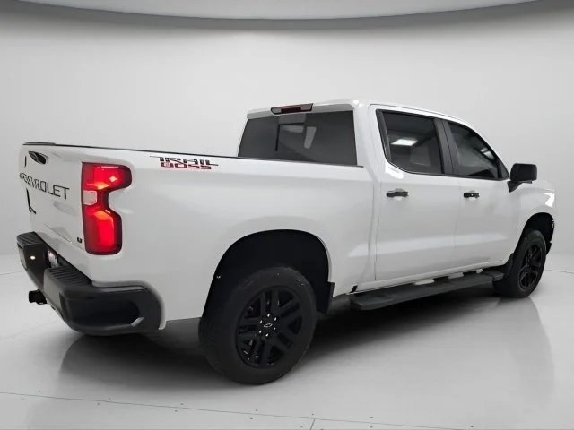 Used 2026 Summit White Chevrolet LT Trail Boss image 5