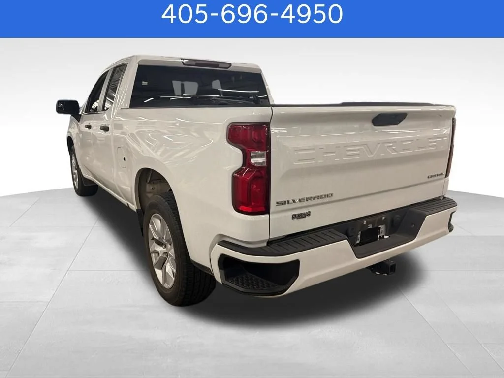Pre-Owned 2019 Chevrolet Silverado 1500 Custom