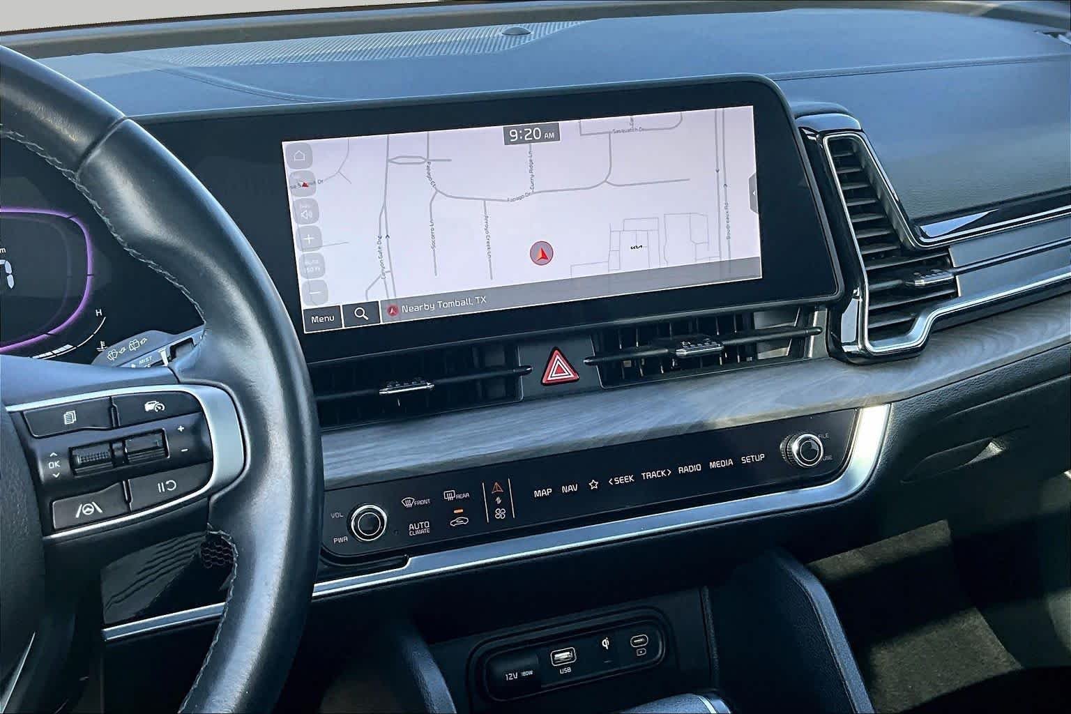Certified Used 2025 Wolf Gray Kia X-Line image 7