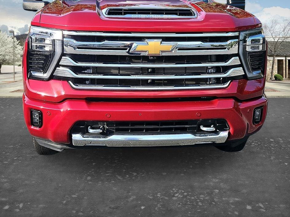 Used 2024 Radiant Red Chevrolet High Country image 5