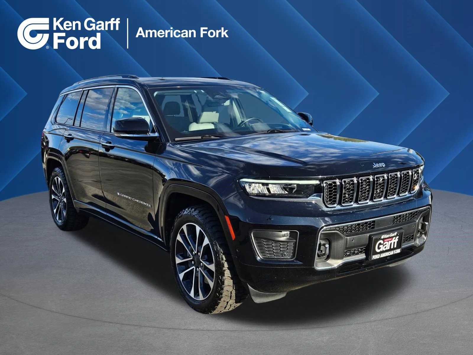 2022 Jeep Grand Cherokee L Overland 4x4's photo