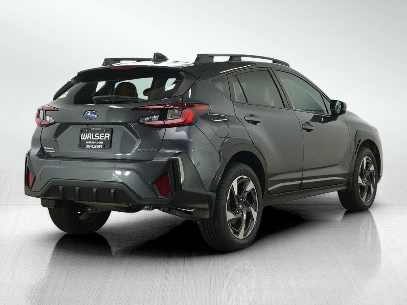 Used 2024 Magnetite Gray Metallic Subaru Limited image 6