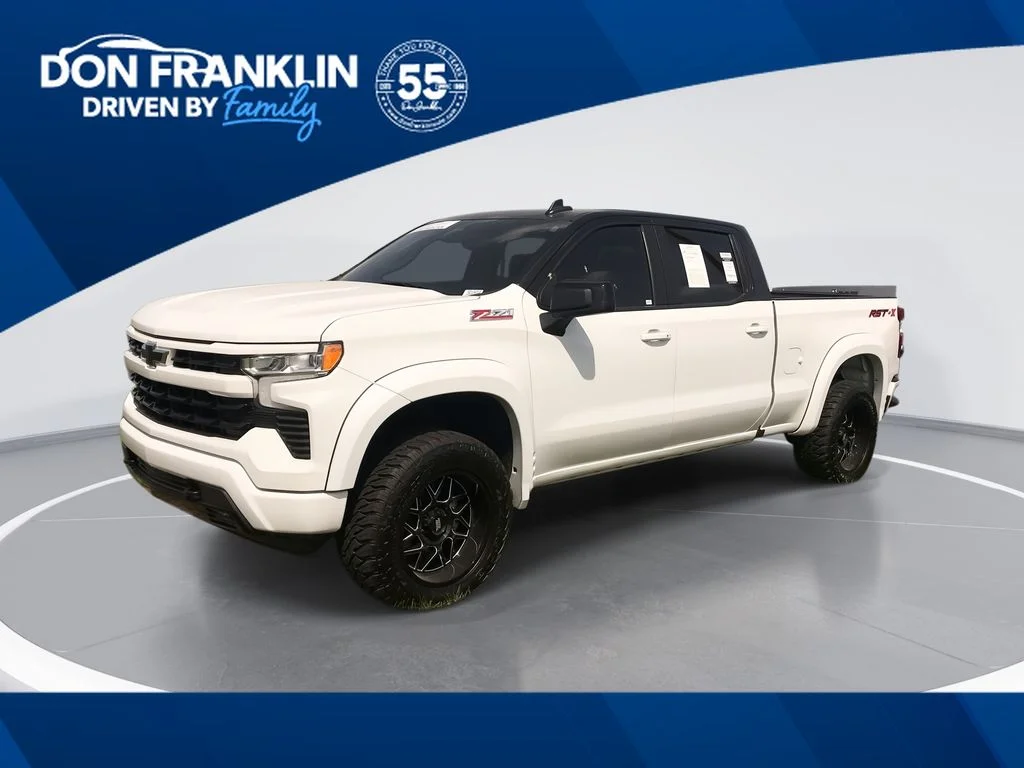 2024 Chevrolet Silverado 1500 RST 4WD Crew Cab Short Box's photo