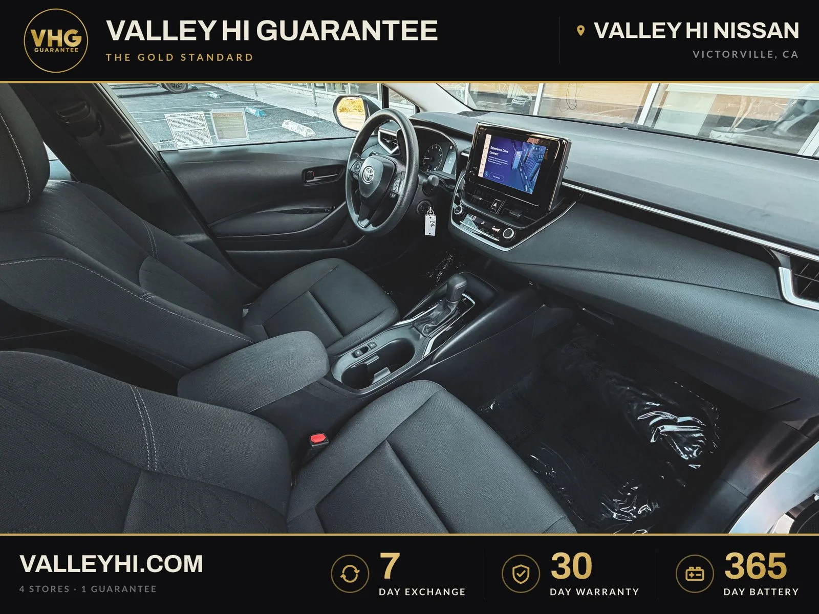 2025 Toyota Corolla LE - Photo 17