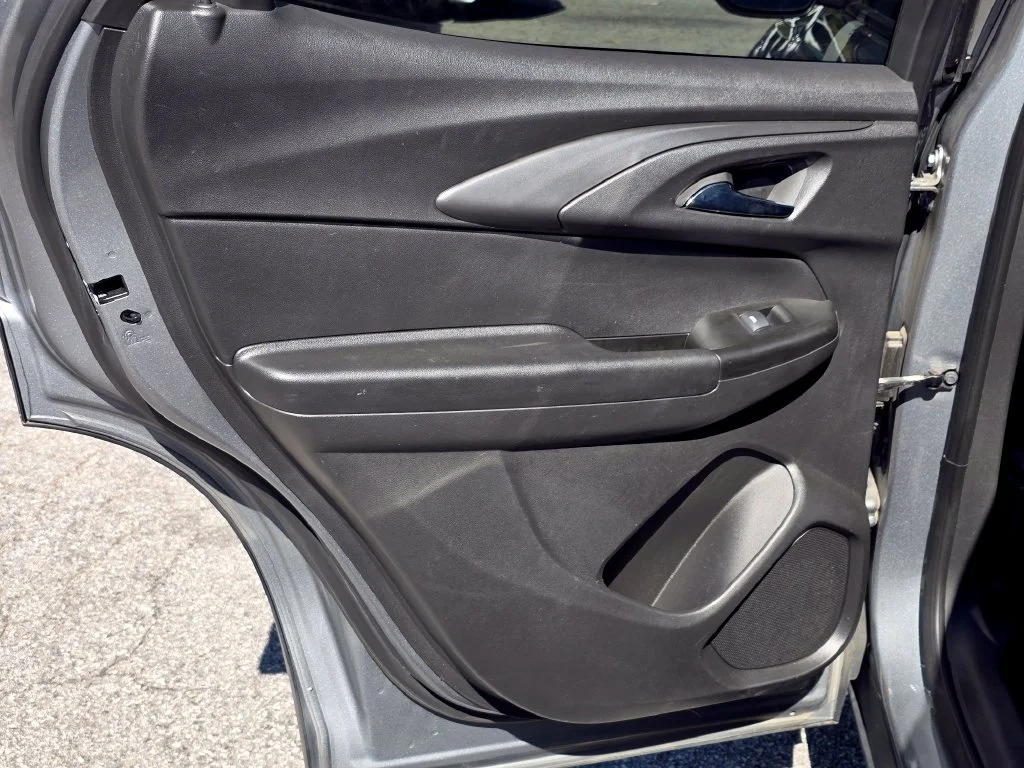 Used 2023 Gray Chevrolet LT image 46