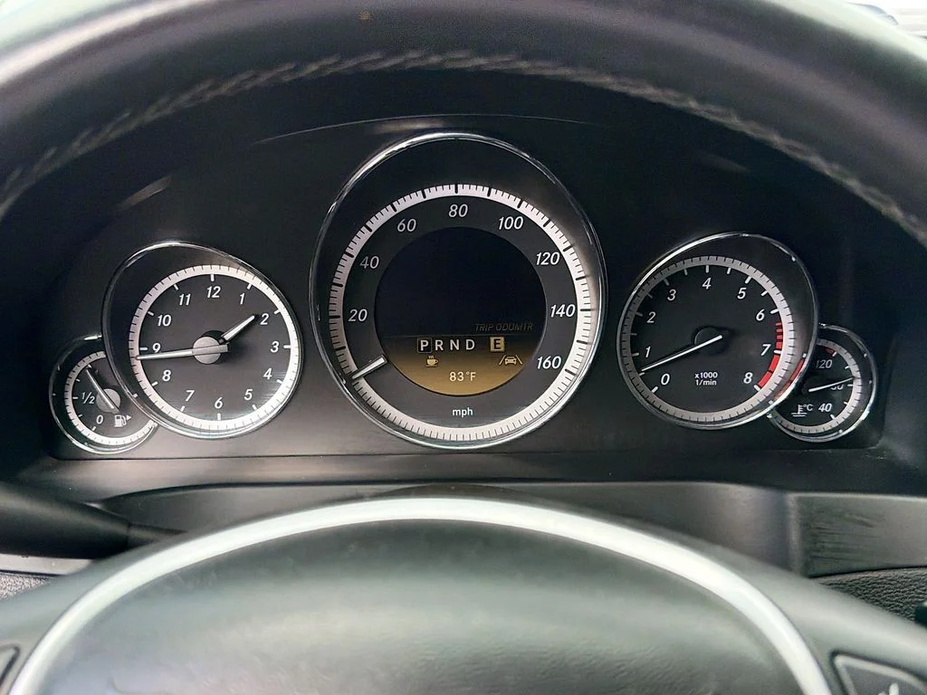 Used 2012  Mercedes-Benz E 350 image 35