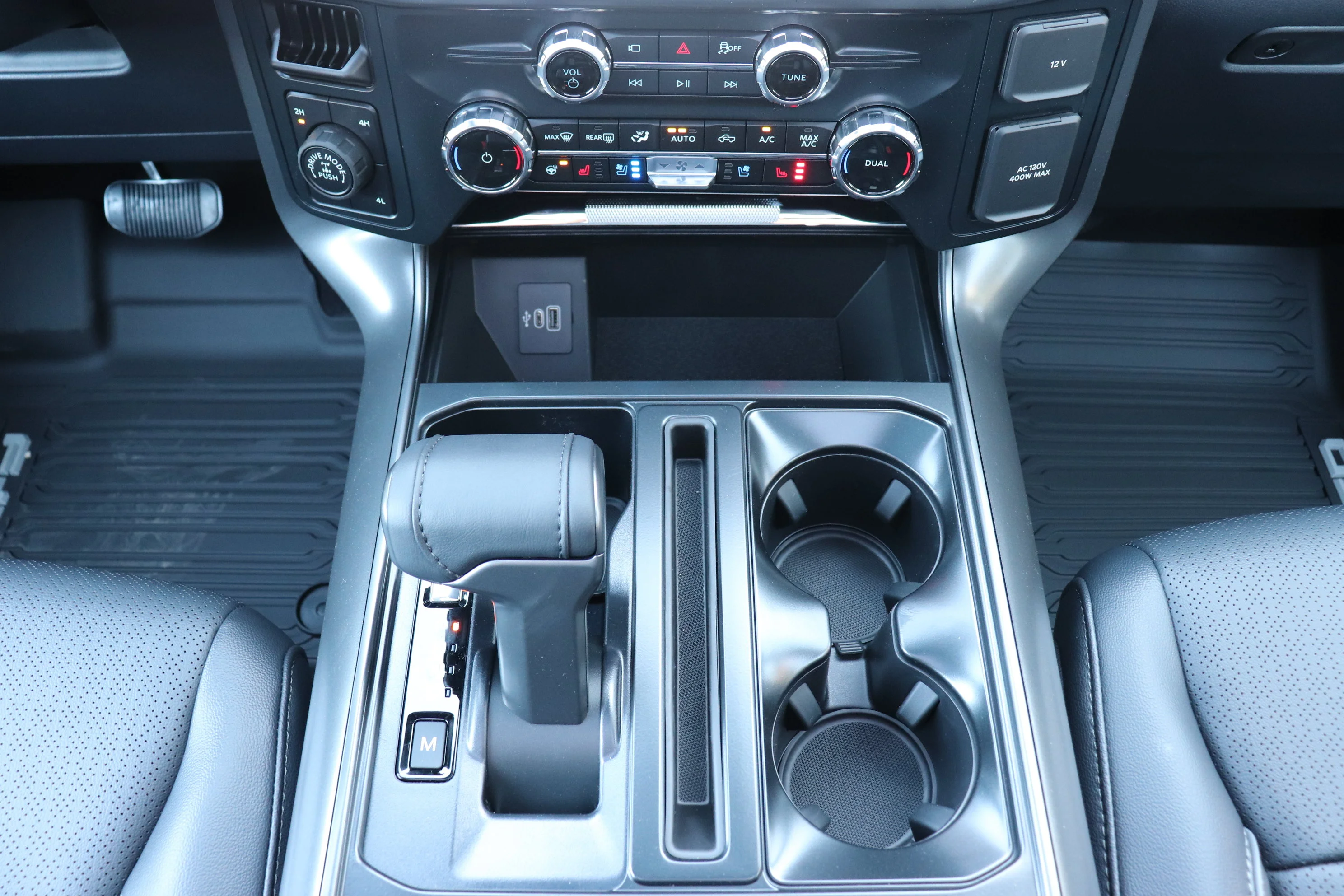 New 2026 ANTIMATTER BLUE METALLIC Ford LARIAT image 18
