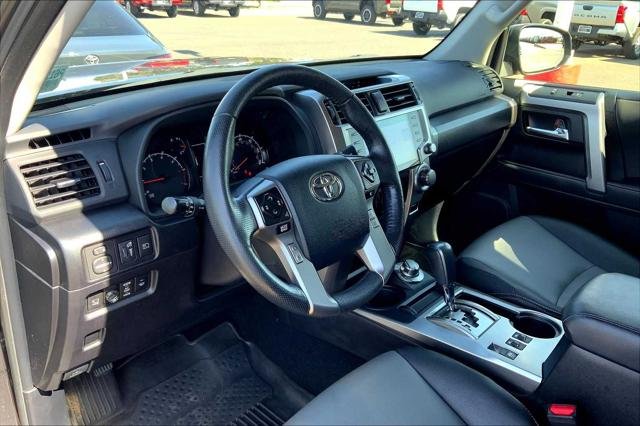 Certified Used 2023 MAGNETIC GRAY MET. Toyota  image 18
