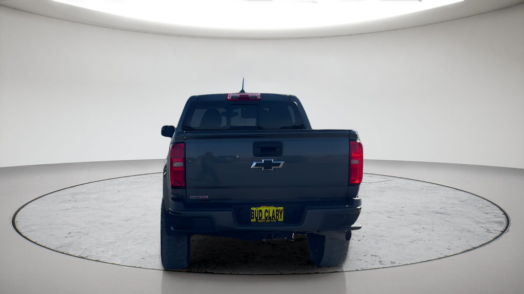 Used 2017 Gray Chevrolet Z71 image 10