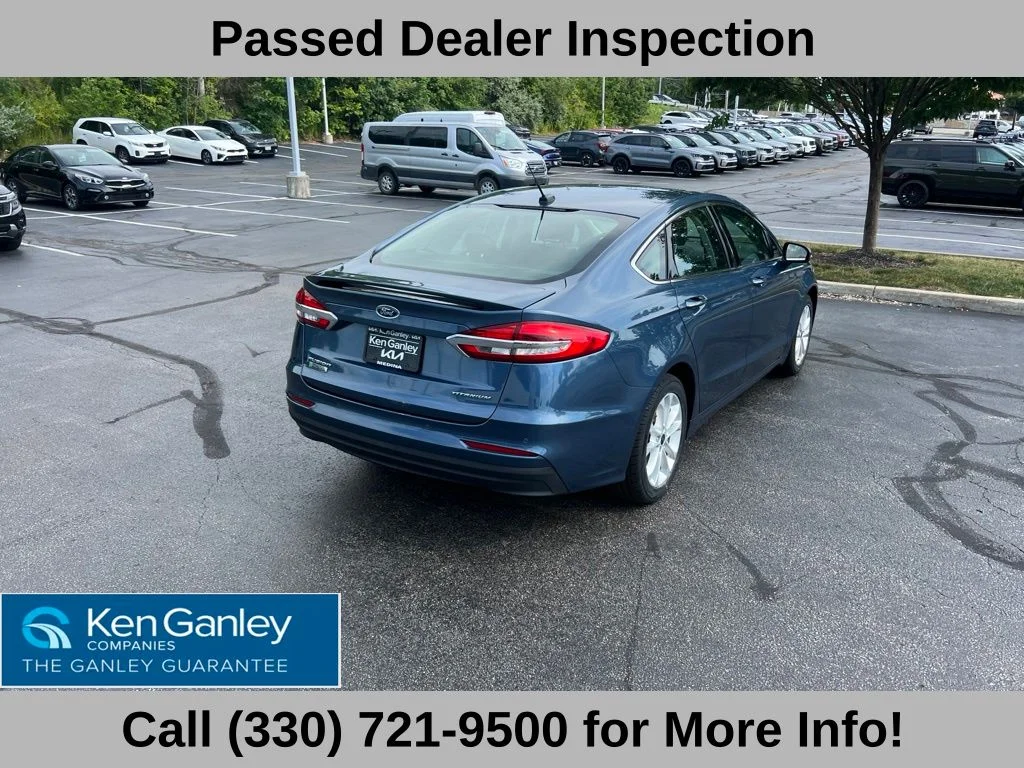 Used 2019 Blue Ford Titanium image 7