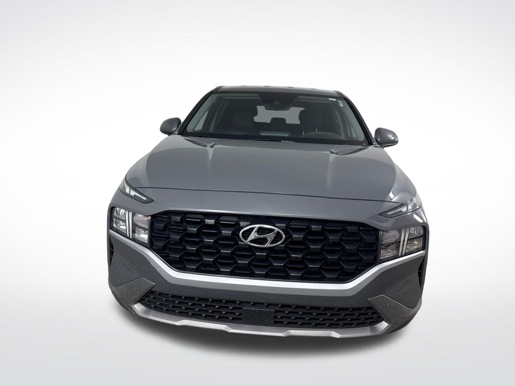 Used 2022 Gray Hyundai SE image 7