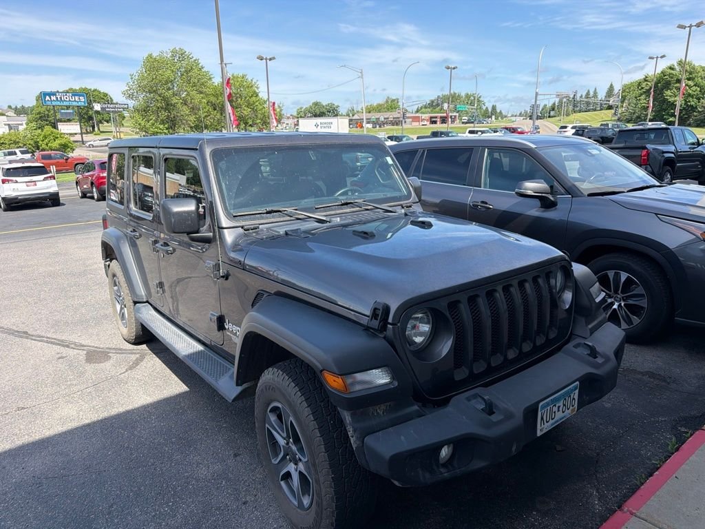 Used 2019 Gray Jeep Unlimited Sport S image 4