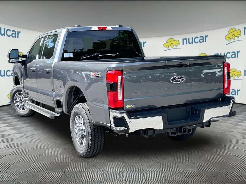 New 2026 Carbonized Gray Metallic Ford Lariat image 4