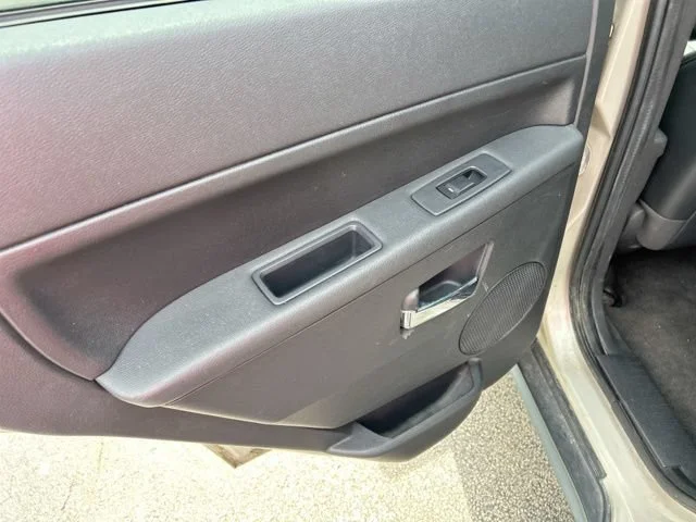 2009 Jeep Grand Cherokee Laredo - Photo 20