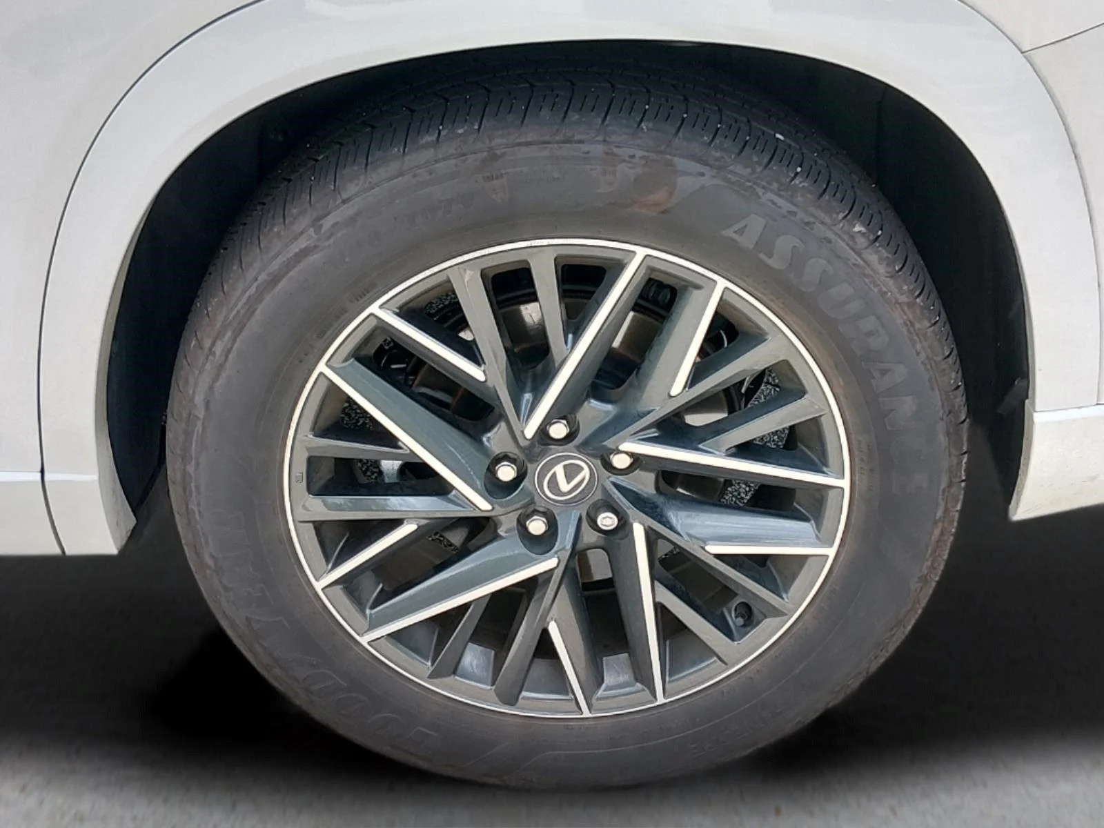 Used 2025 Wind Chill Pearl Lexus TX 350 Premium image 20