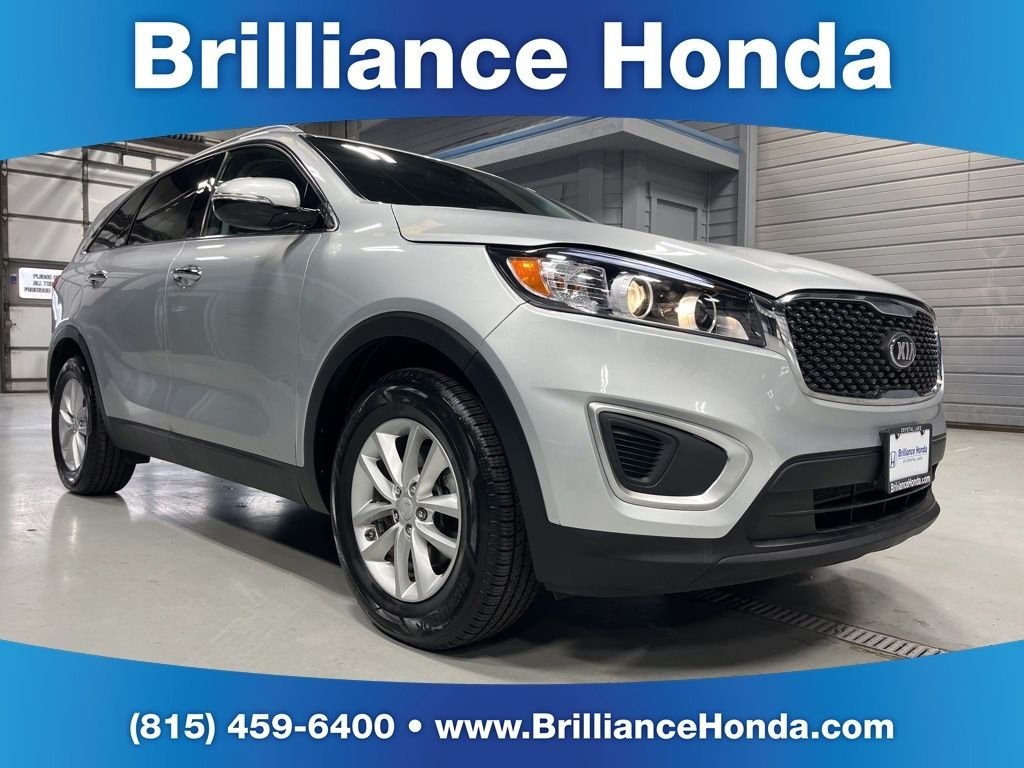 2017 Kia Sorento LX