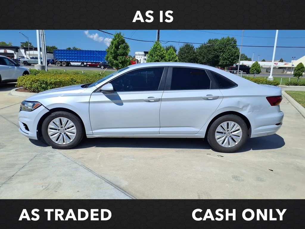 Used 2019 Gray Volkswagen  image 4