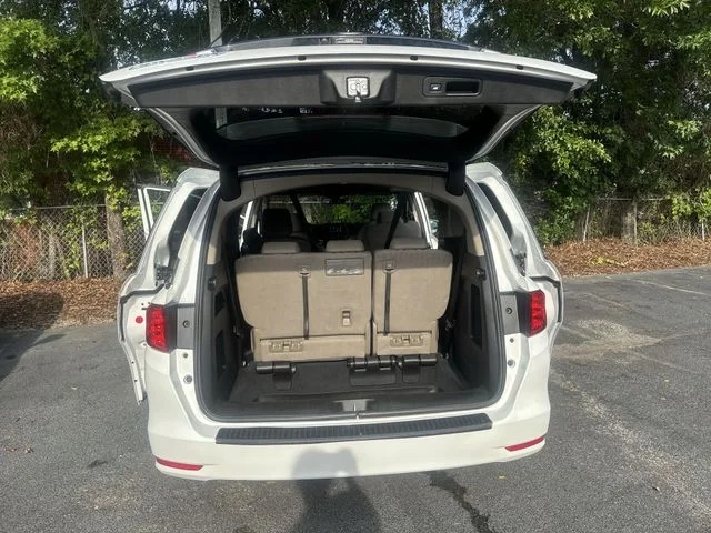 Used 2022 White Honda EX-L image 13