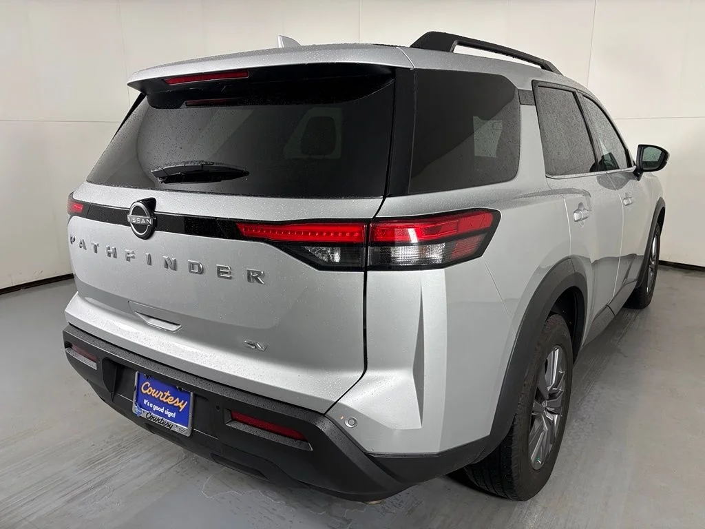 Used 2024 Silver Nissan SV image 8