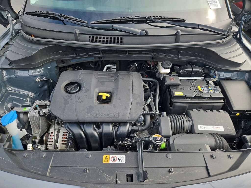 Used 2022 Gravity Gray Kia LX image 30