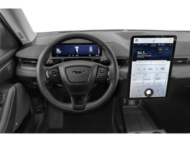 Used 2022 White Metallic Ford Premium image 7