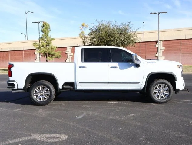 2026 Chevrolet Silverado 2500 HD High Country - Photo 34