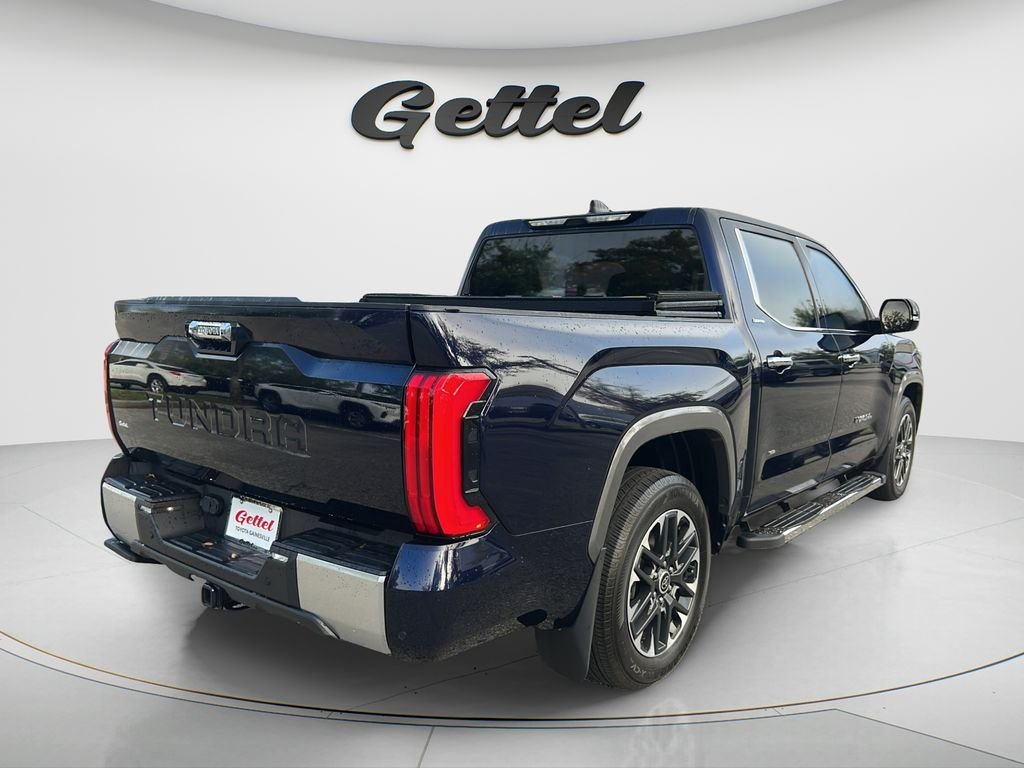 Used 2024  Toyota Limited image 5