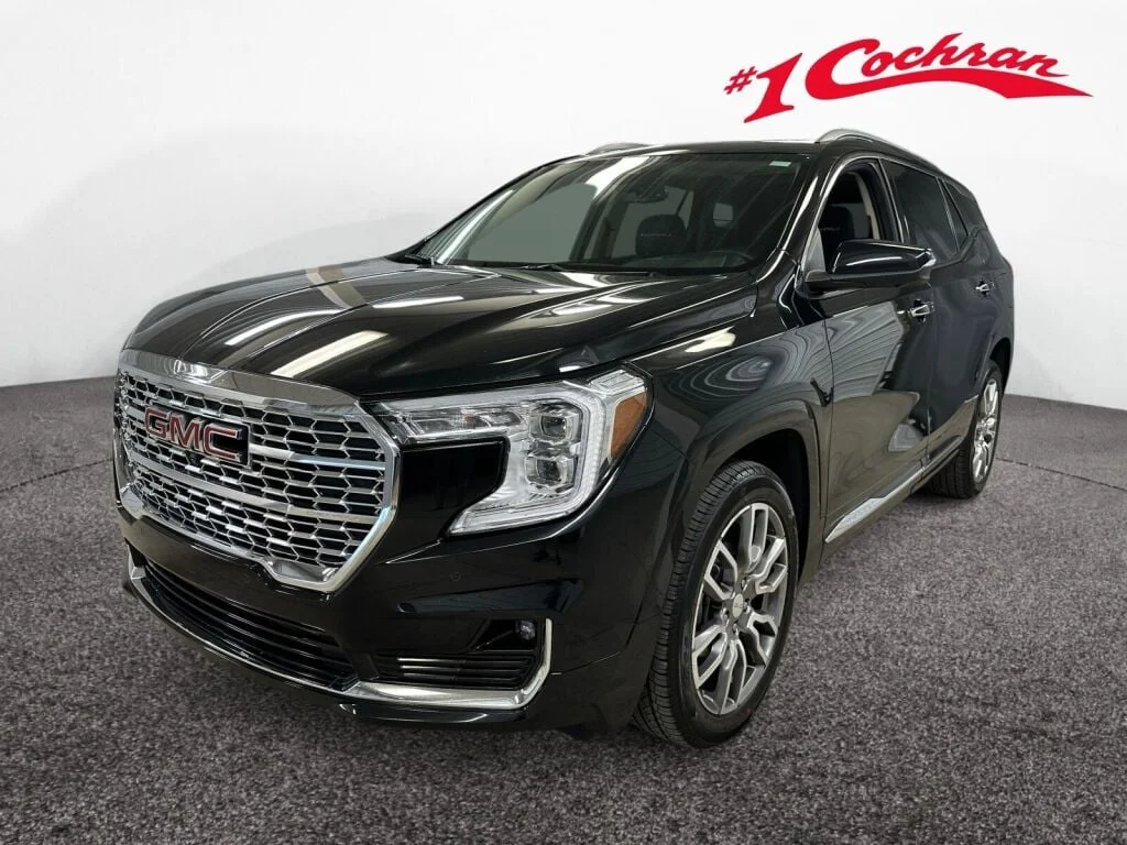 Used 2023 Ebony Twilight Metallic GMC Denali image 39