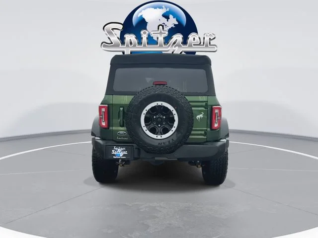 New 2025 Eruption Green Metallic Ford Outer Banks® image 32