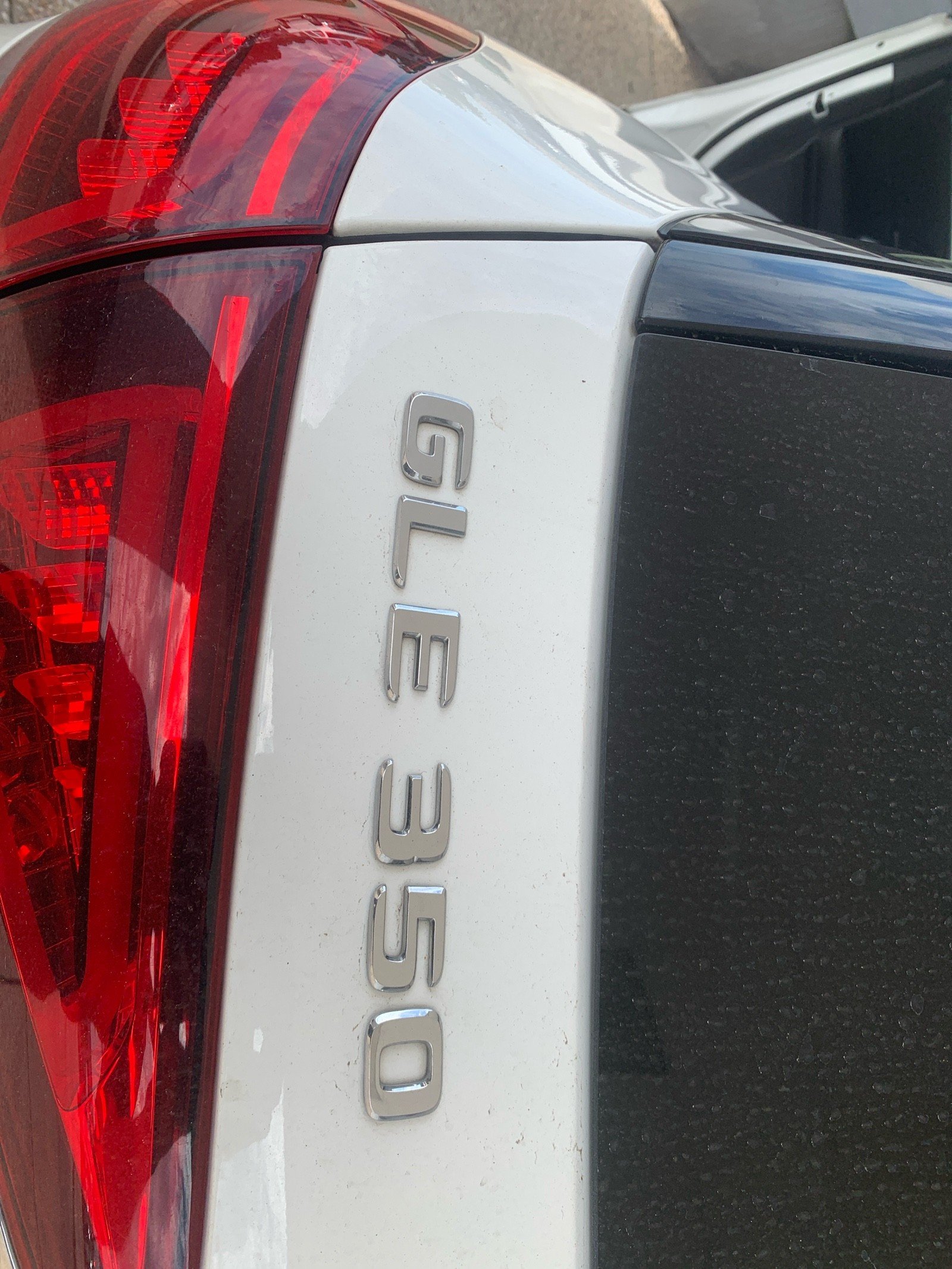 2022 Mercedes-Benz GLE photo 3 of 16