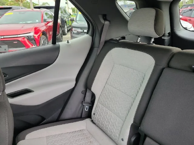 2023 Chevrolet Equinox LS - Photo 16