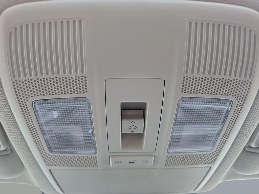Used 2020 Gray Mazda Grand Touring image 34