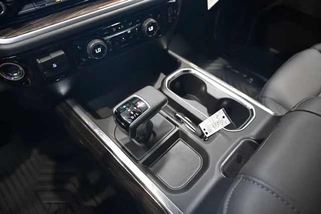 2026 Chevrolet Silverado 1500 LT - Photo 21