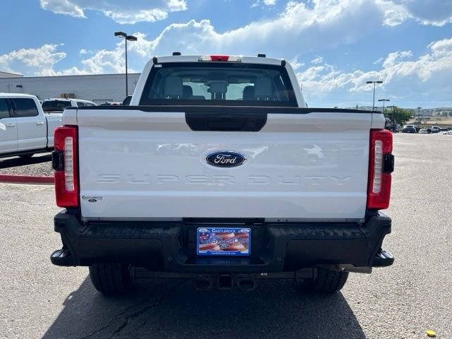 New 2026 Oxford White Ford F-350® XL image 4