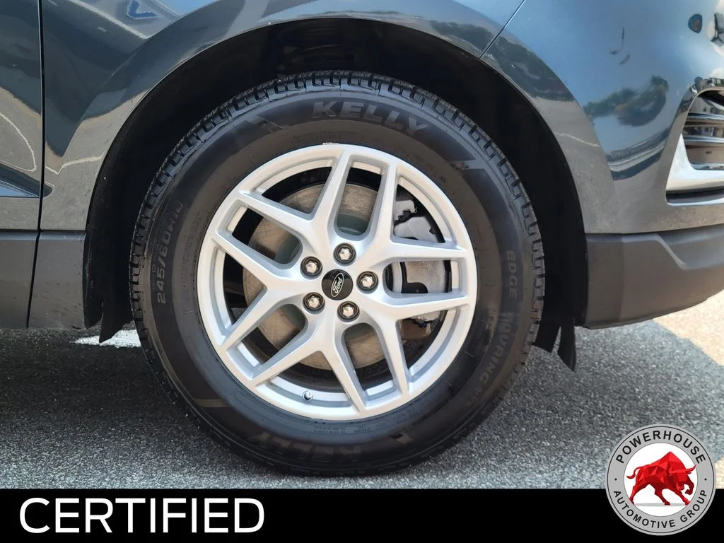 Used 2024 Blue Ford SEL image 11