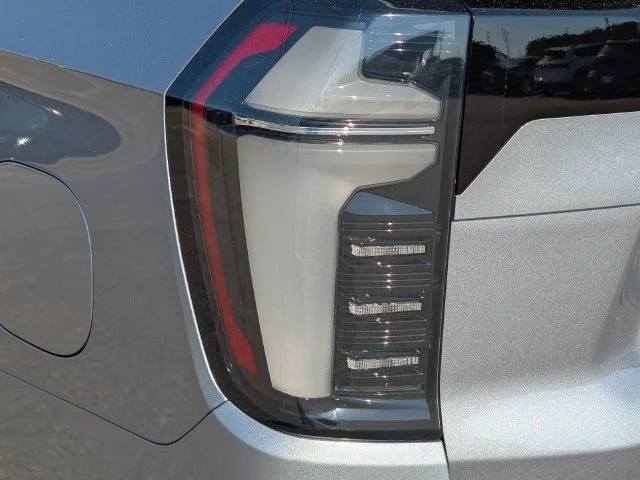 New 2027 Sterling Gray Metallic Chevrolet High Country image 10