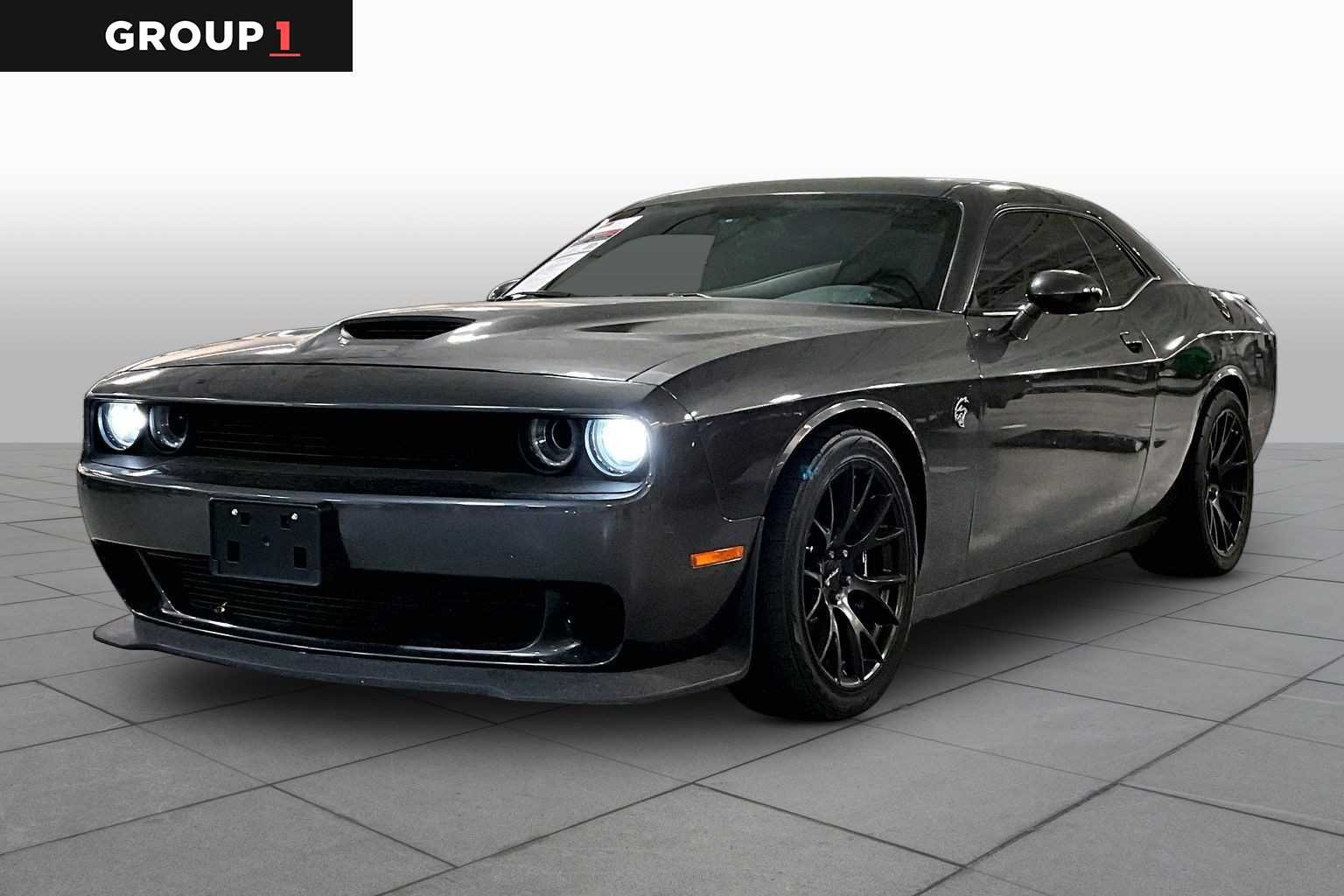 2016 Dodge Challenger SRT Hellcat RWD photo