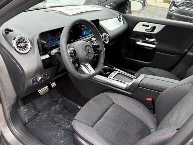 New 2026 Mountain Grey Metallic Mercedes-Benz AMG® GLA 35 4MATIC® SUV image 9
