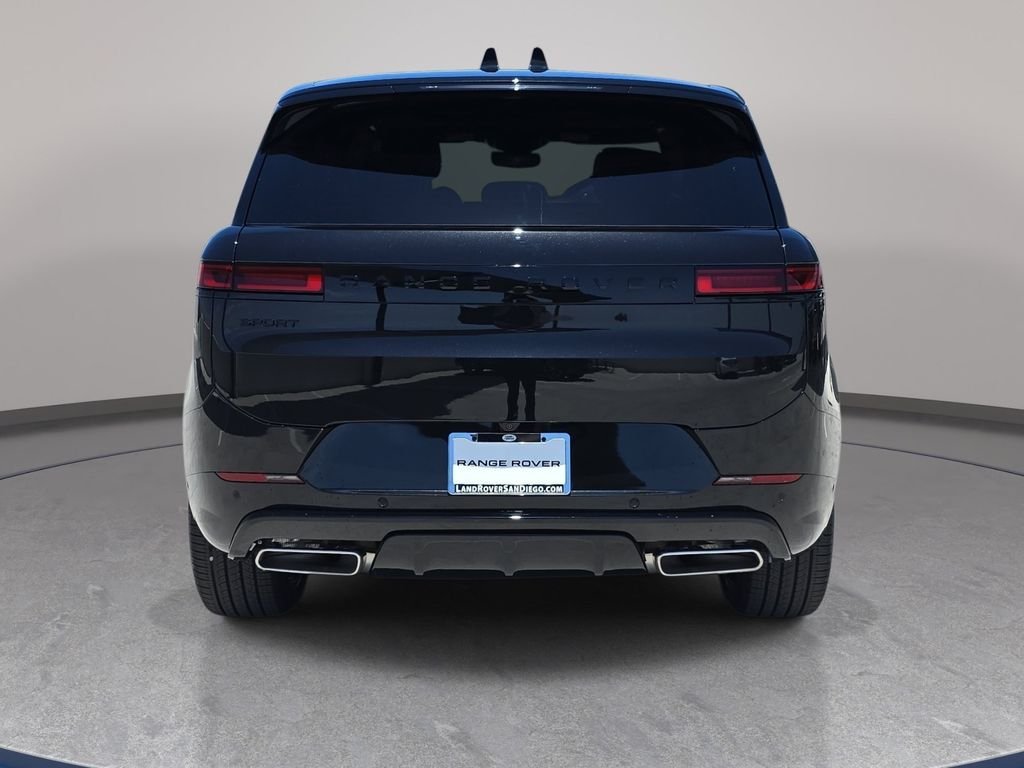 New 2026 Santorini Black Land Rover Dynamic SE image 6