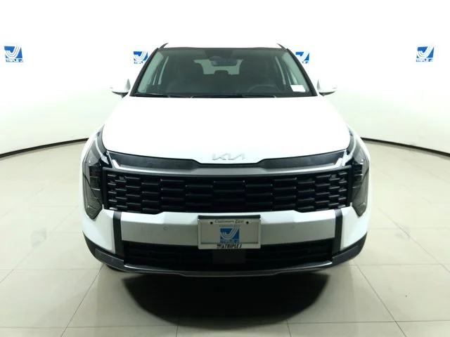 New 2026 SNOW WHITE PEARL Kia LX image 16