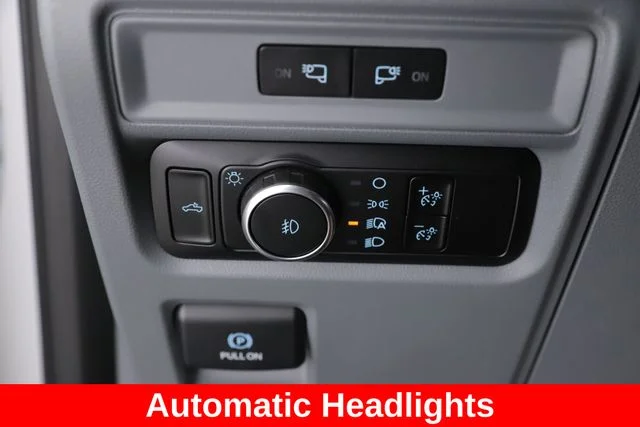 Used 2023 White Ford XLT image 19